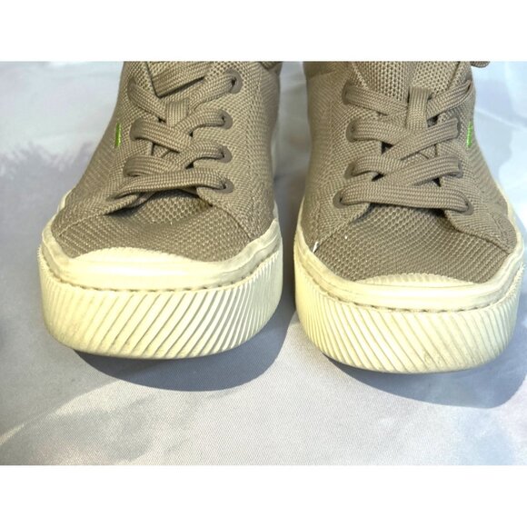 Cariuma OCA Low Canvas Sneakers Beige Tan Women’s 7.5 Sustainable Comfort - Picture 3 of 8